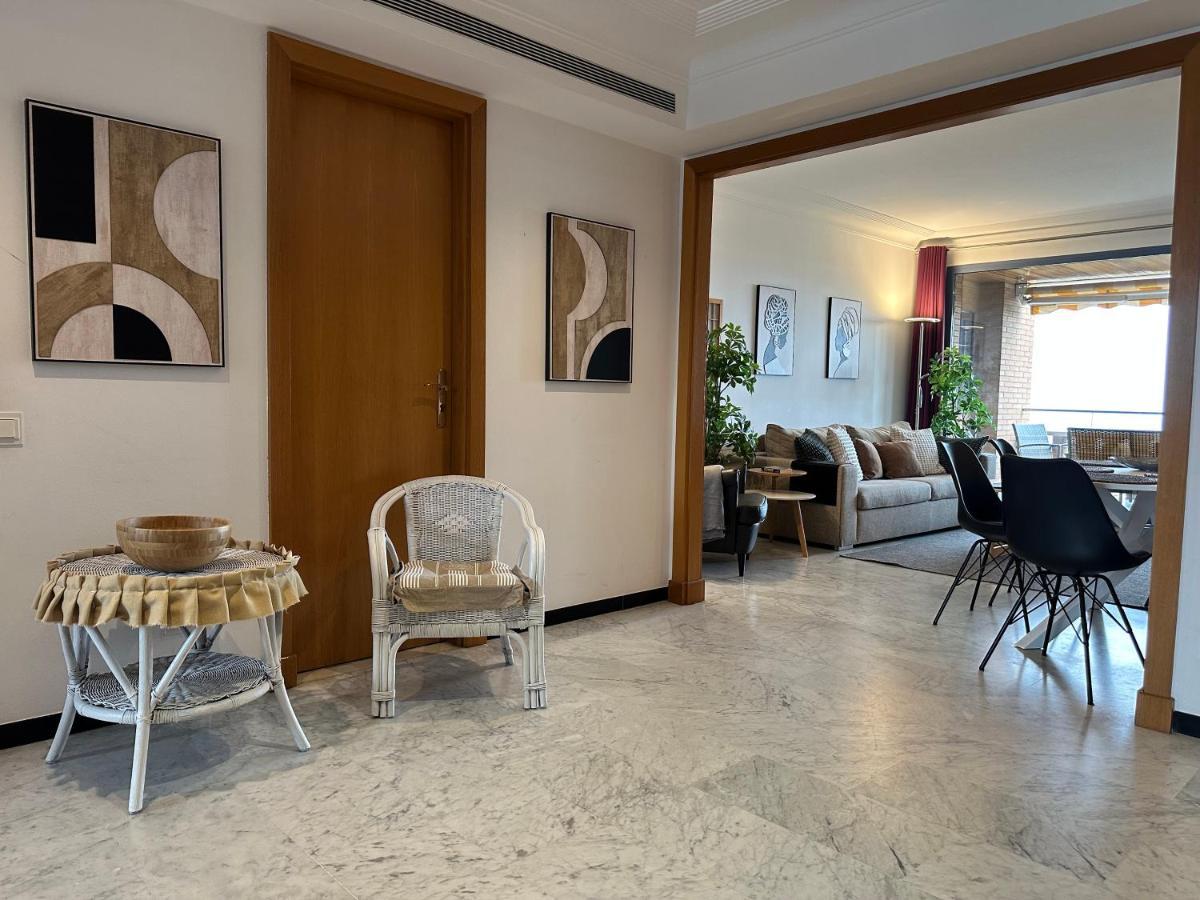 Lets Holidays Apartment Sea Views In Barcelona Eksteriør bilde
