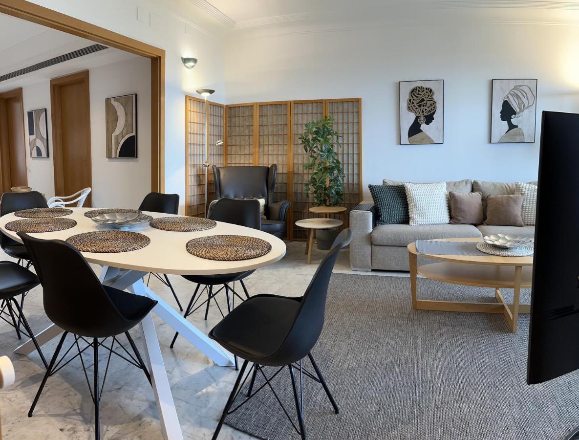 Lets Holidays Apartment Sea Views In Barcelona Eksteriør bilde
