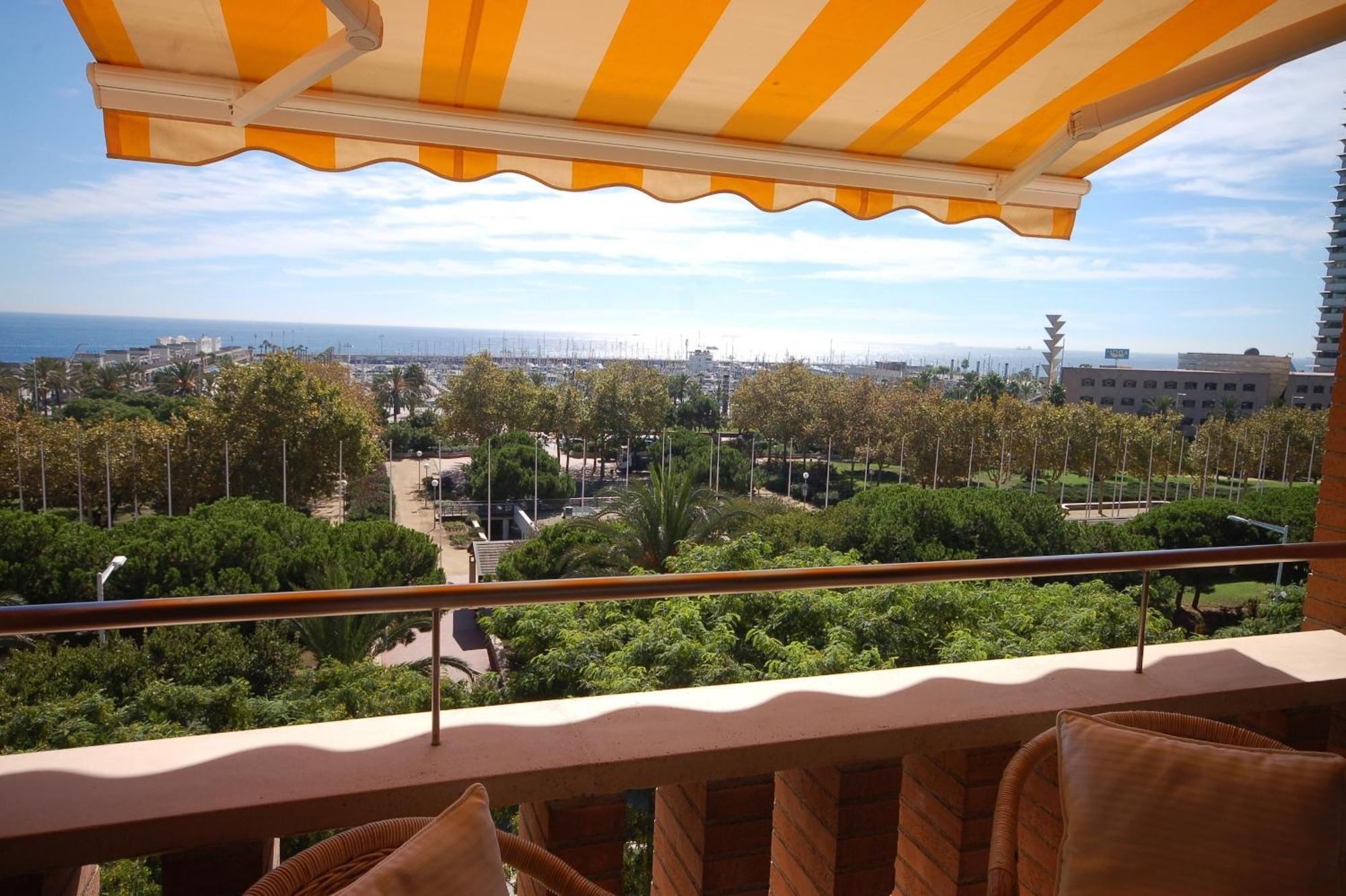 Lets Holidays Apartment Sea Views In Barcelona Eksteriør bilde